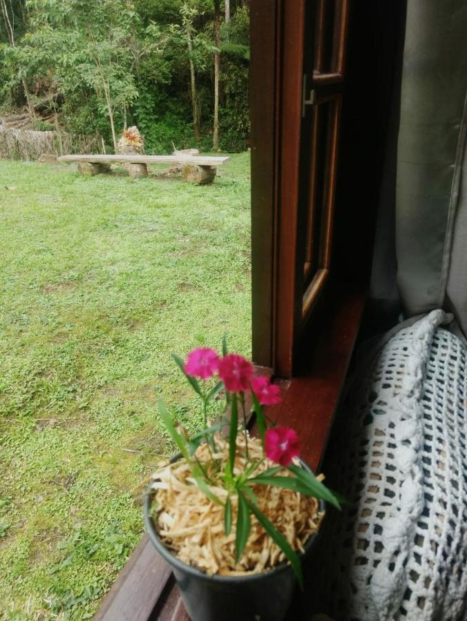 Chale Vale Das Flores - Visconde De Maua Rj Екстериор снимка